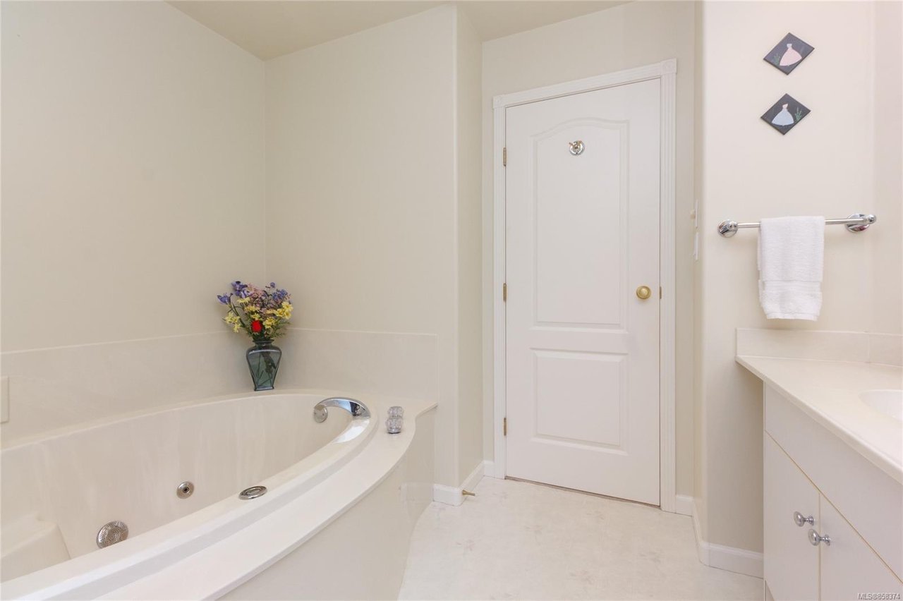 764 Piedmont Dr
