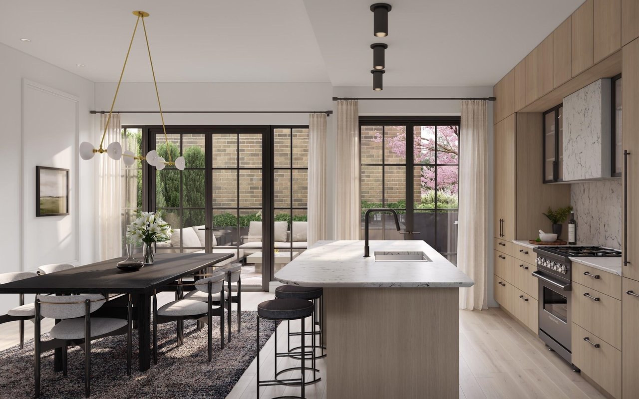 112-163 W King Edward St