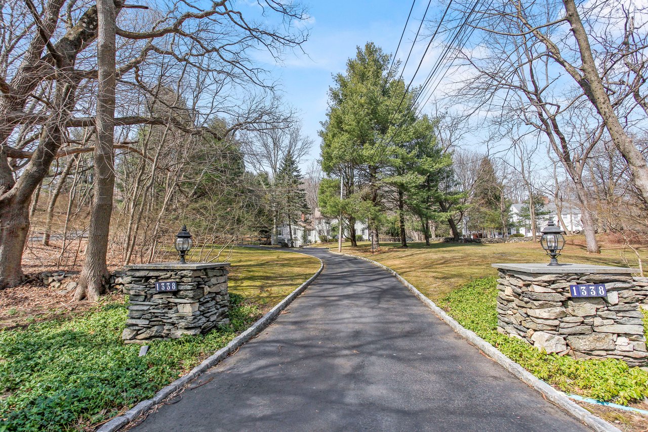 1338 Brookside Drive