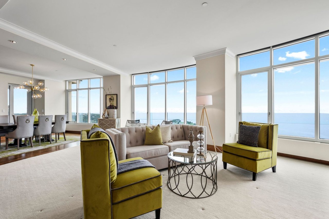 825 Prospect Ave. #2101 | University Club Tower Condo