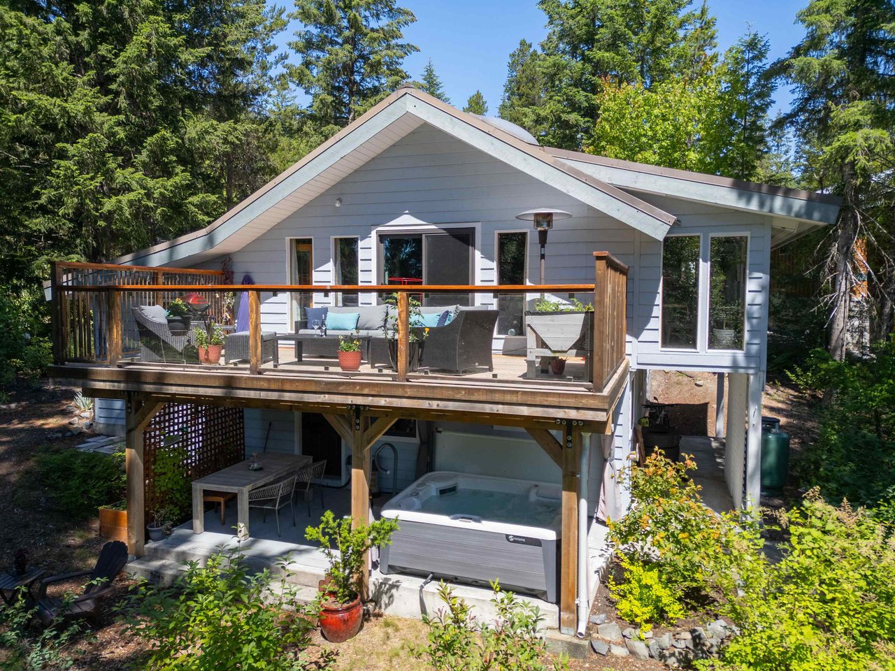 27 Cloudburst Rd