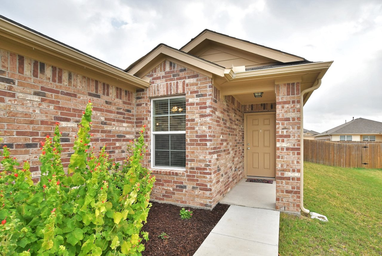 194 Screech Owl Dr