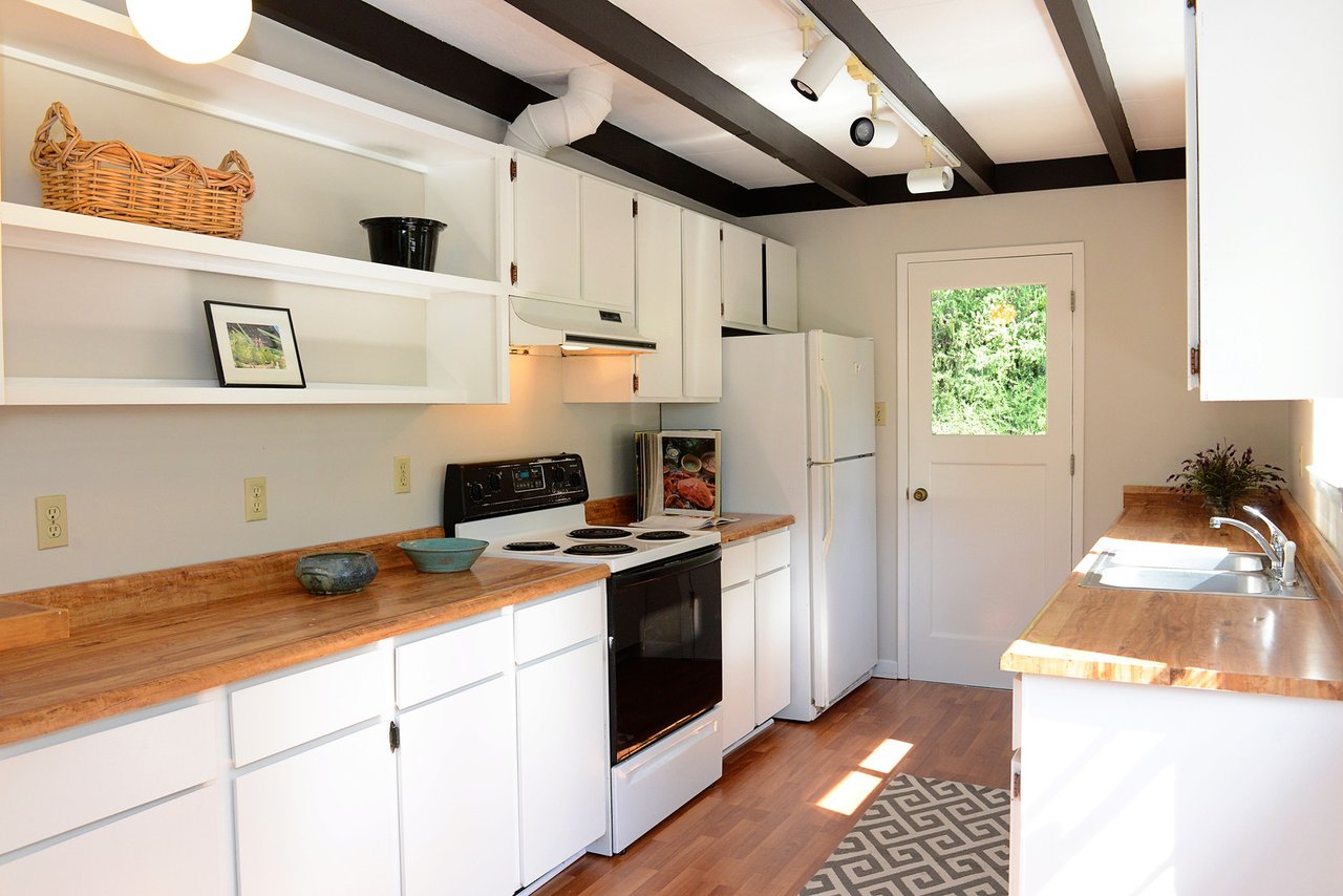 40 Garden Rock Road, San Anselmo