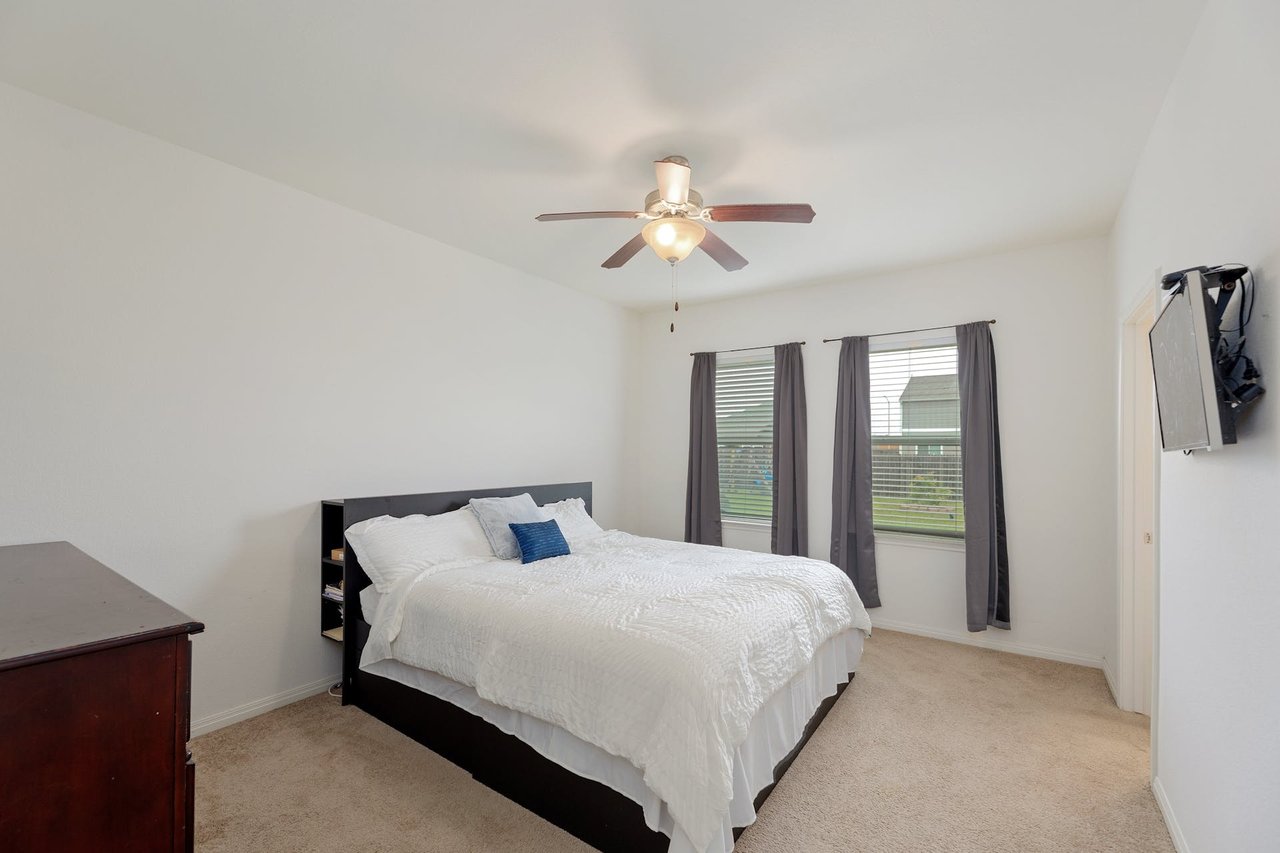 13912 Mark Christopher Way, Manor