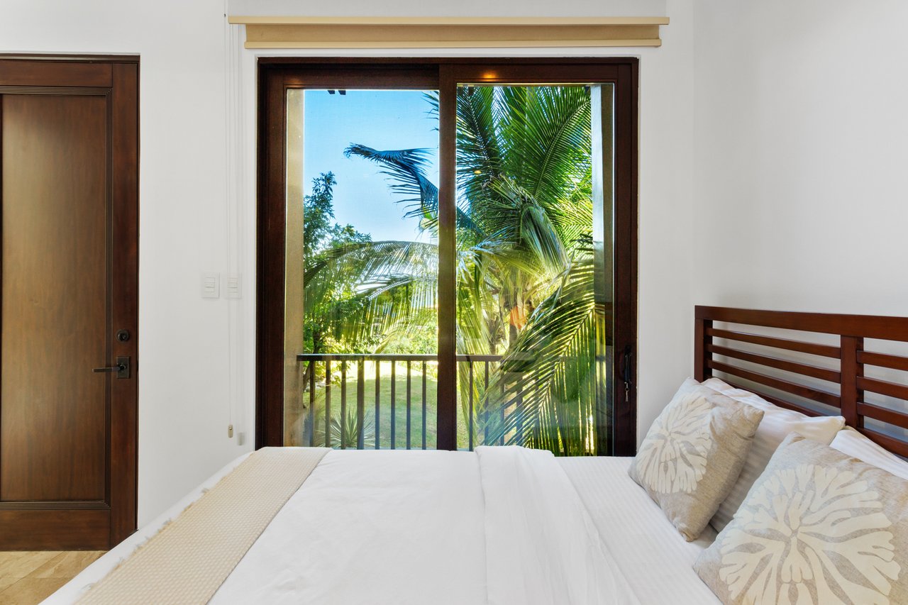 Infinity Pool Oceanview Condo, Papagayo, Guanacaste