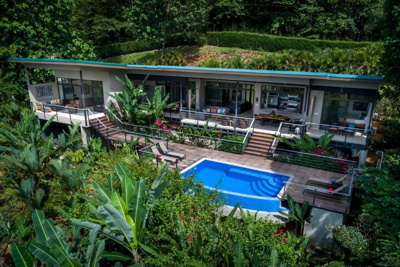 Villa Santo Vida, 4 Bed, Ocean View