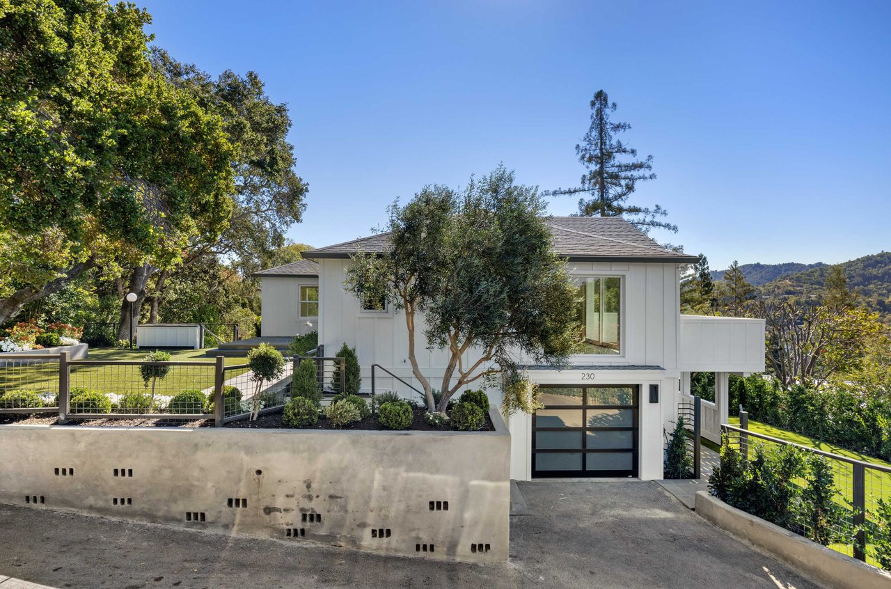 Exceptional Contemporary Renovation
