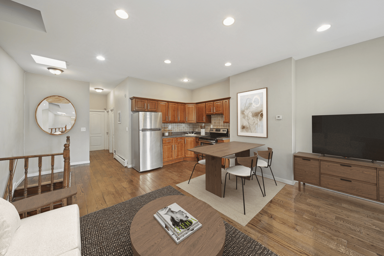 239 Sumpter Street, Apt 2