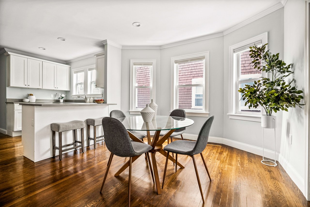 25 Granfield Ave Unit: 2