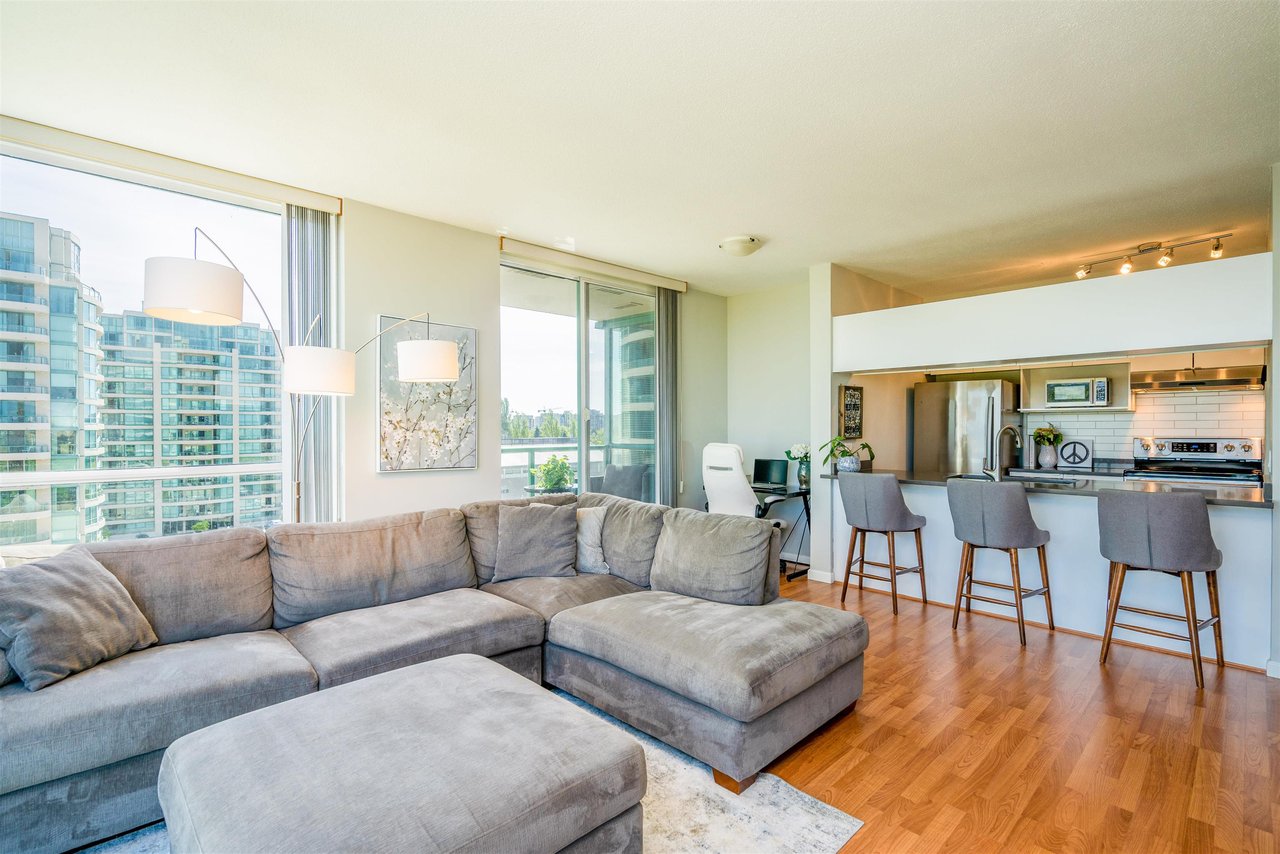 907-8871 Lansdowne Rd