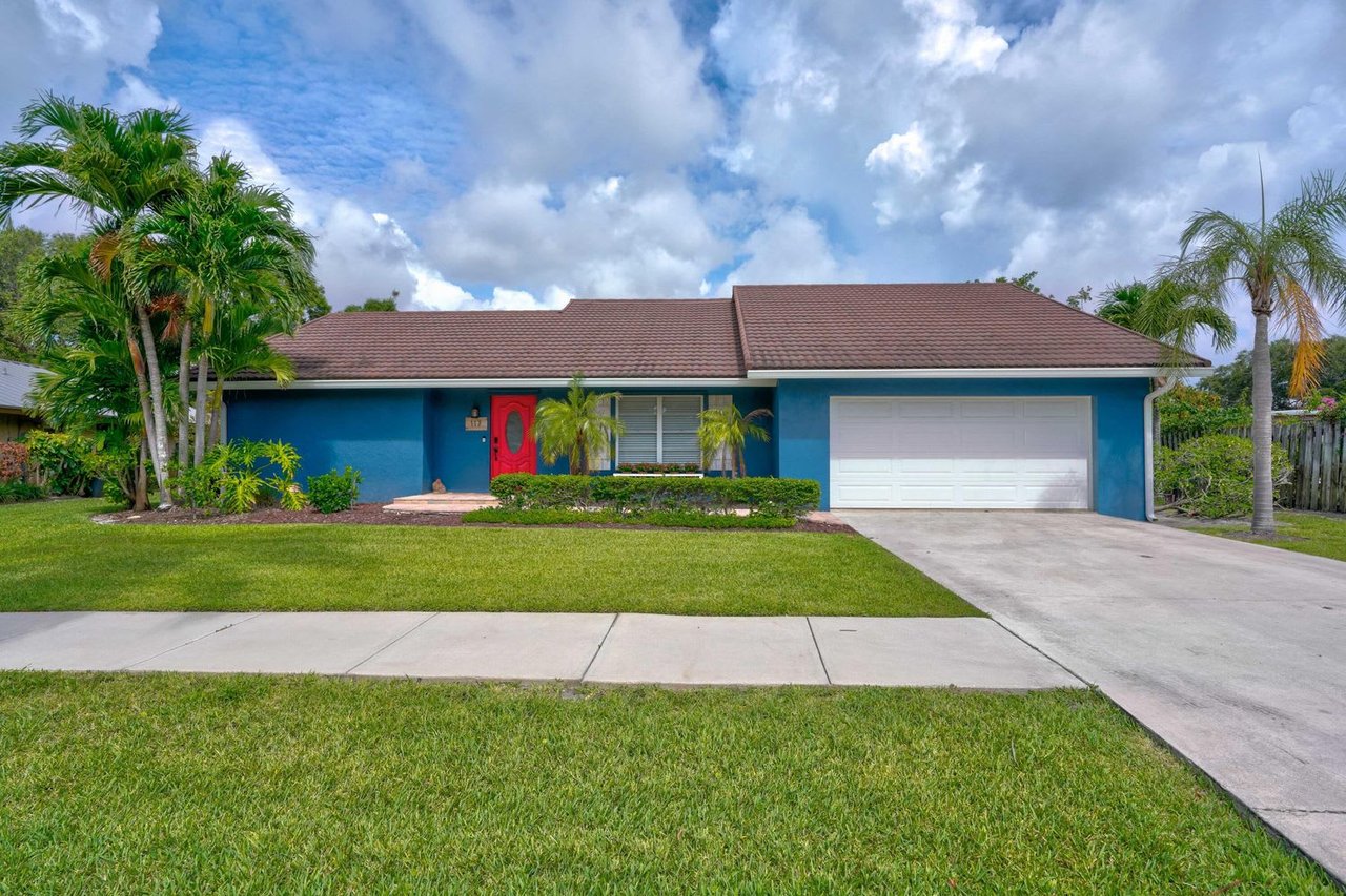 117 Pine Hill Trl W