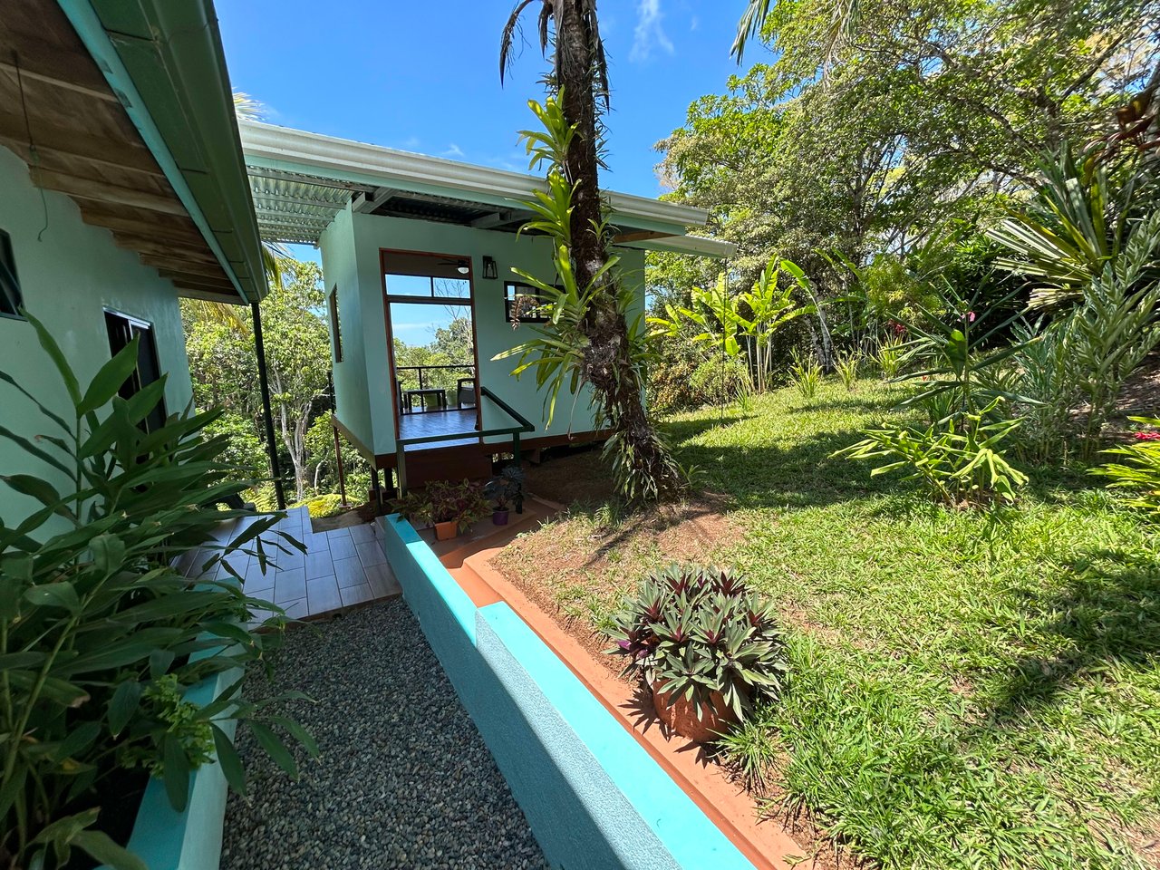 Casa La Luna, Cozy Home in Platanillo on 8 Acres of Land!