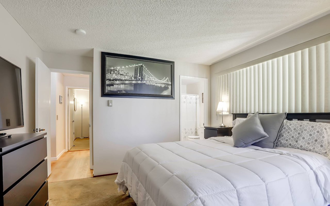1055 N Capitol Ave, #127