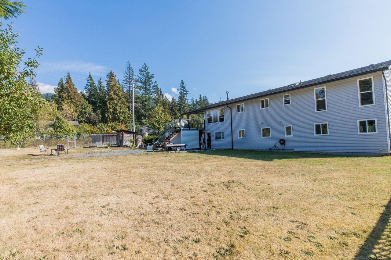 1006 Cypress Pl