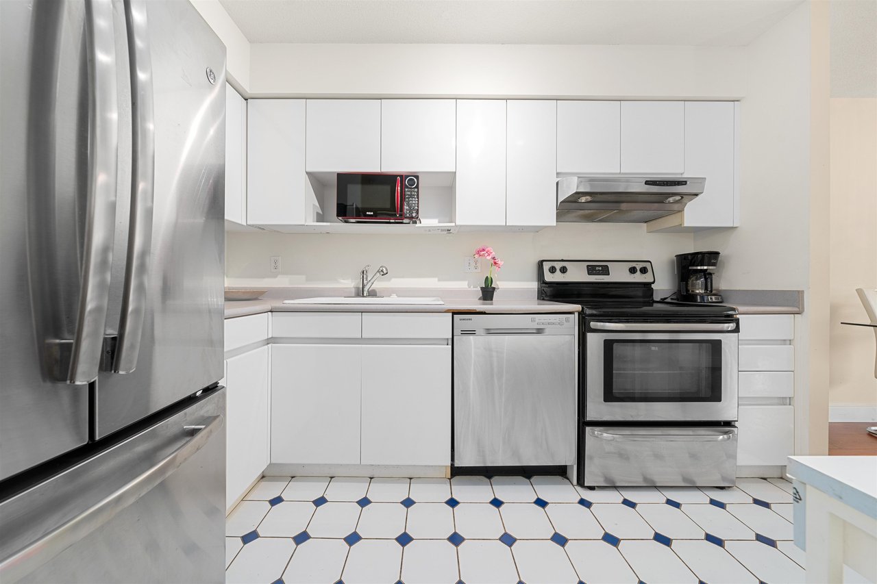 512-1327 E Keith Rd