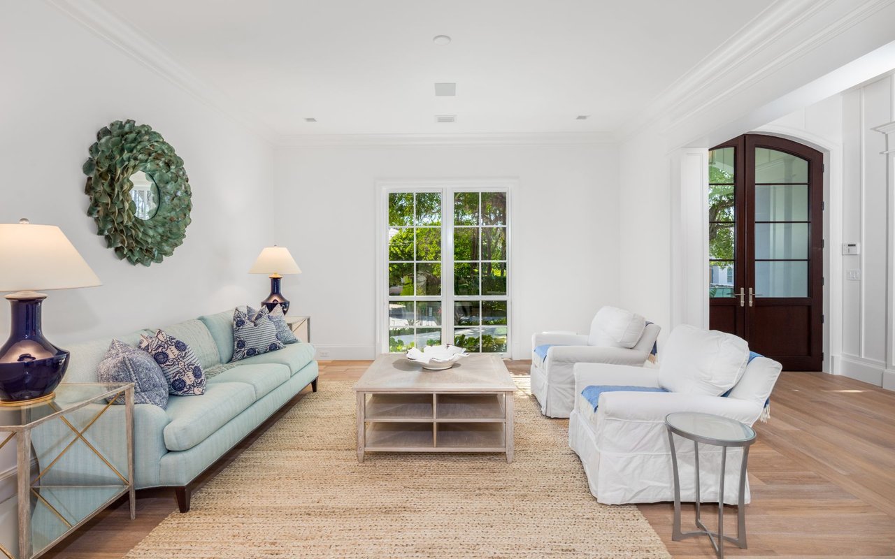 3133 Polo Dr