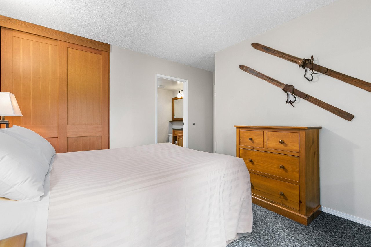 402-4200 Whistler Wy