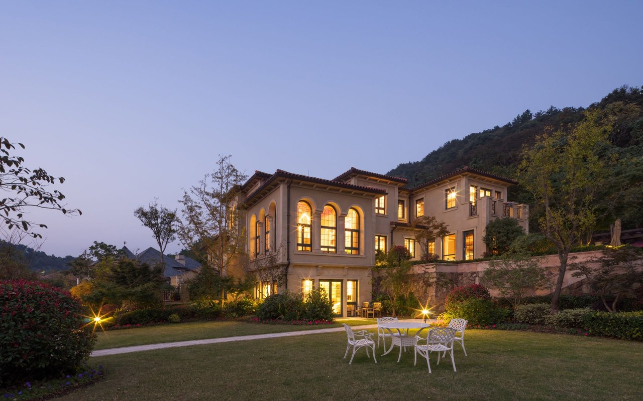 Luxury Homes