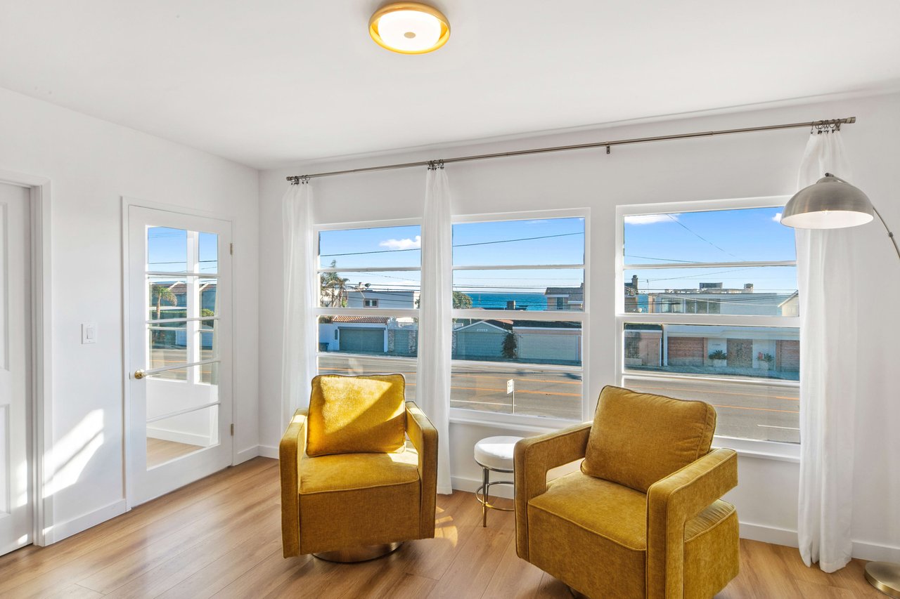 Spacious Malibu Suite with Ocean View