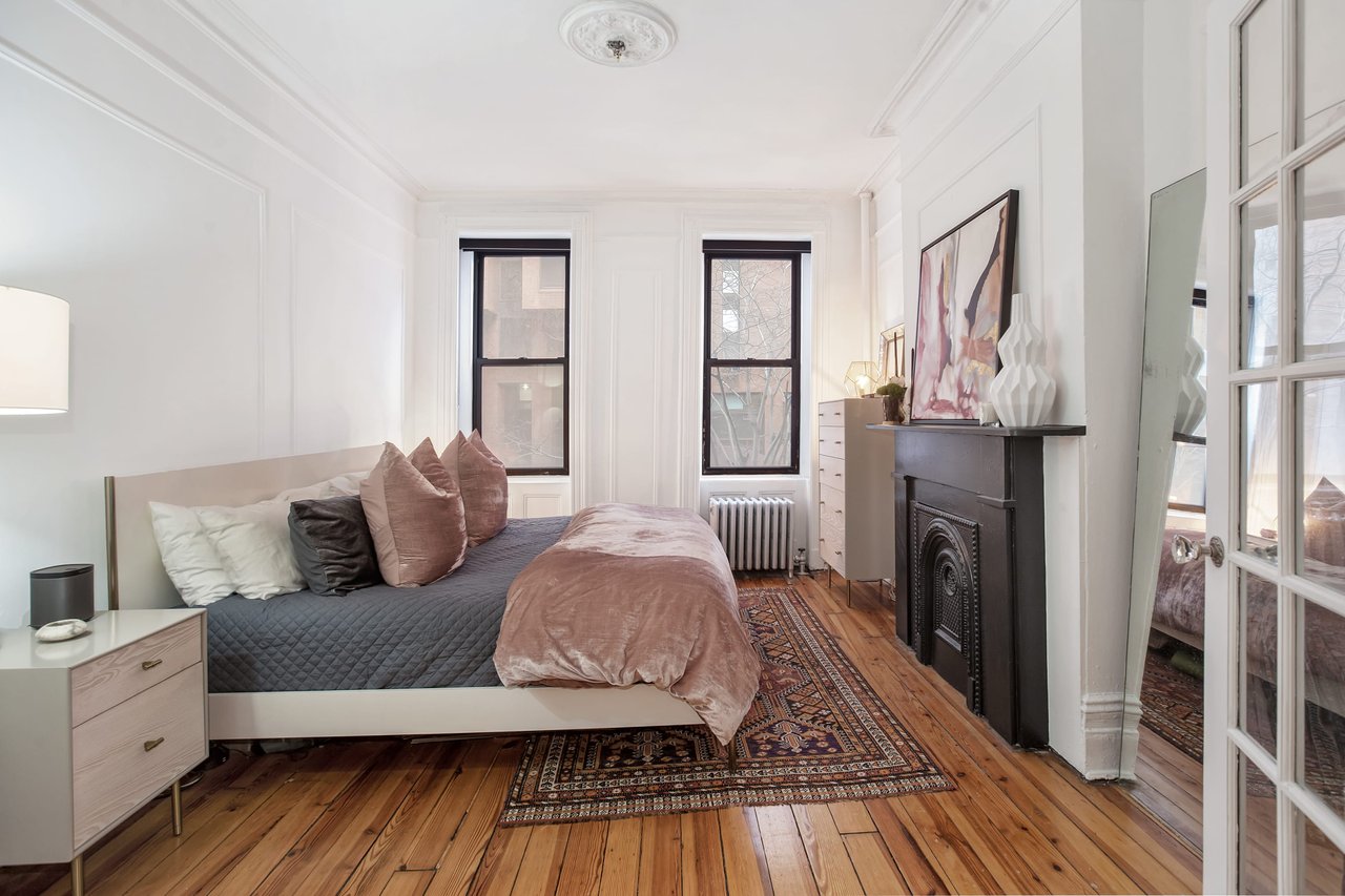 204 East 90th Street, 2E