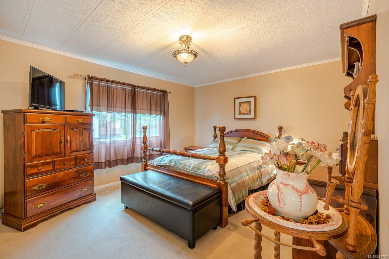 51-1498 Admirals Rd, View Royal