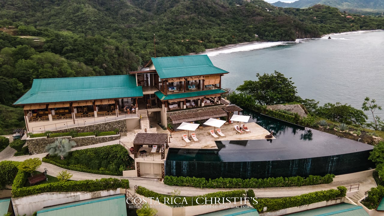 Casa Chameleon Residences Villa #2