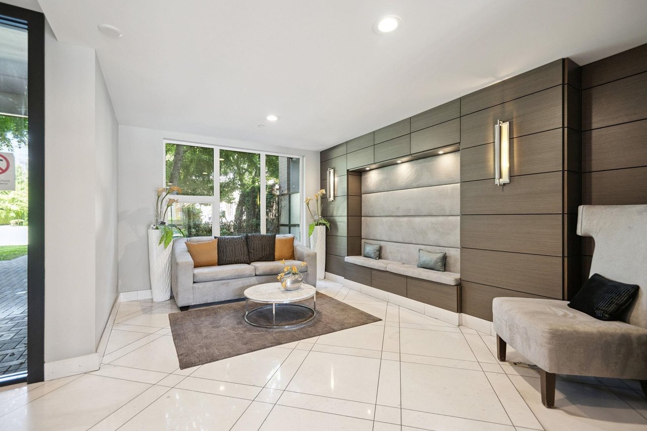 523-9311 Alexandra Rd