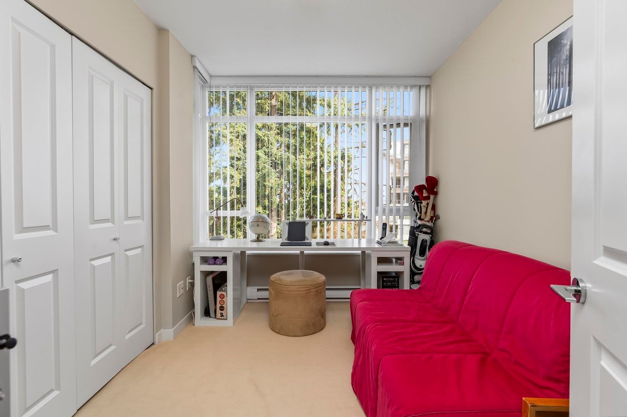 710-9266 University Cres