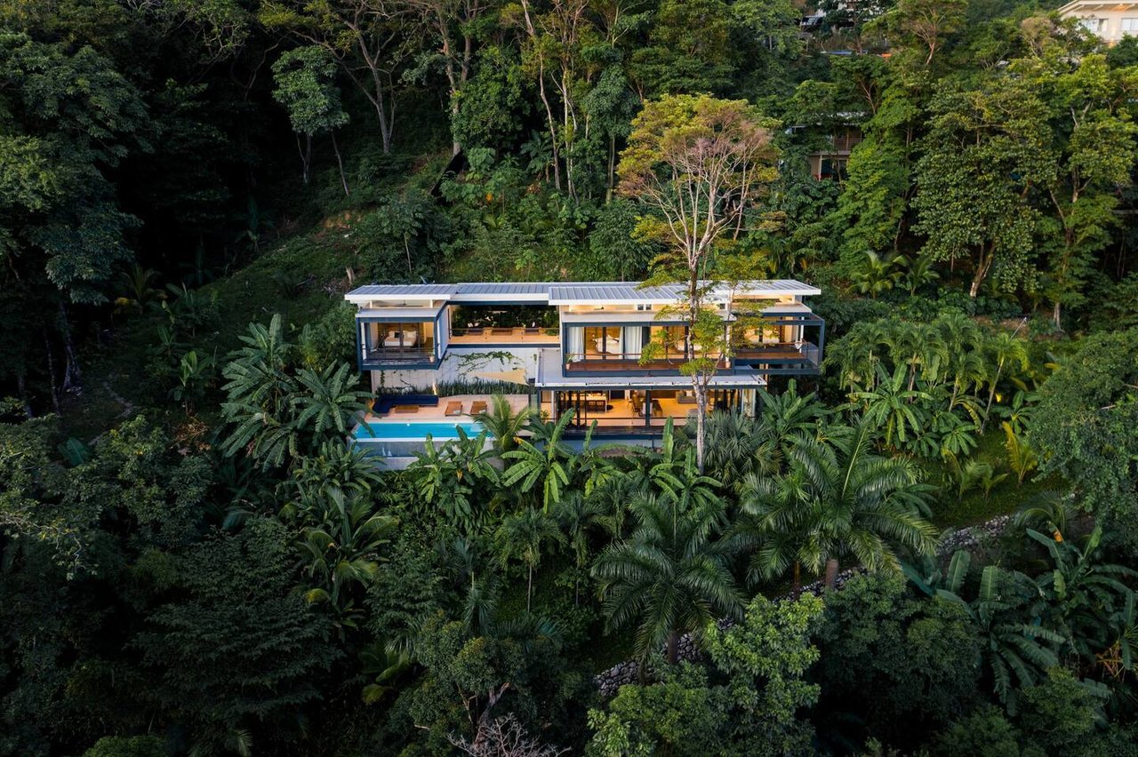 Modern Coastal Luxury Villa, Santa Teresa, Puntarenas