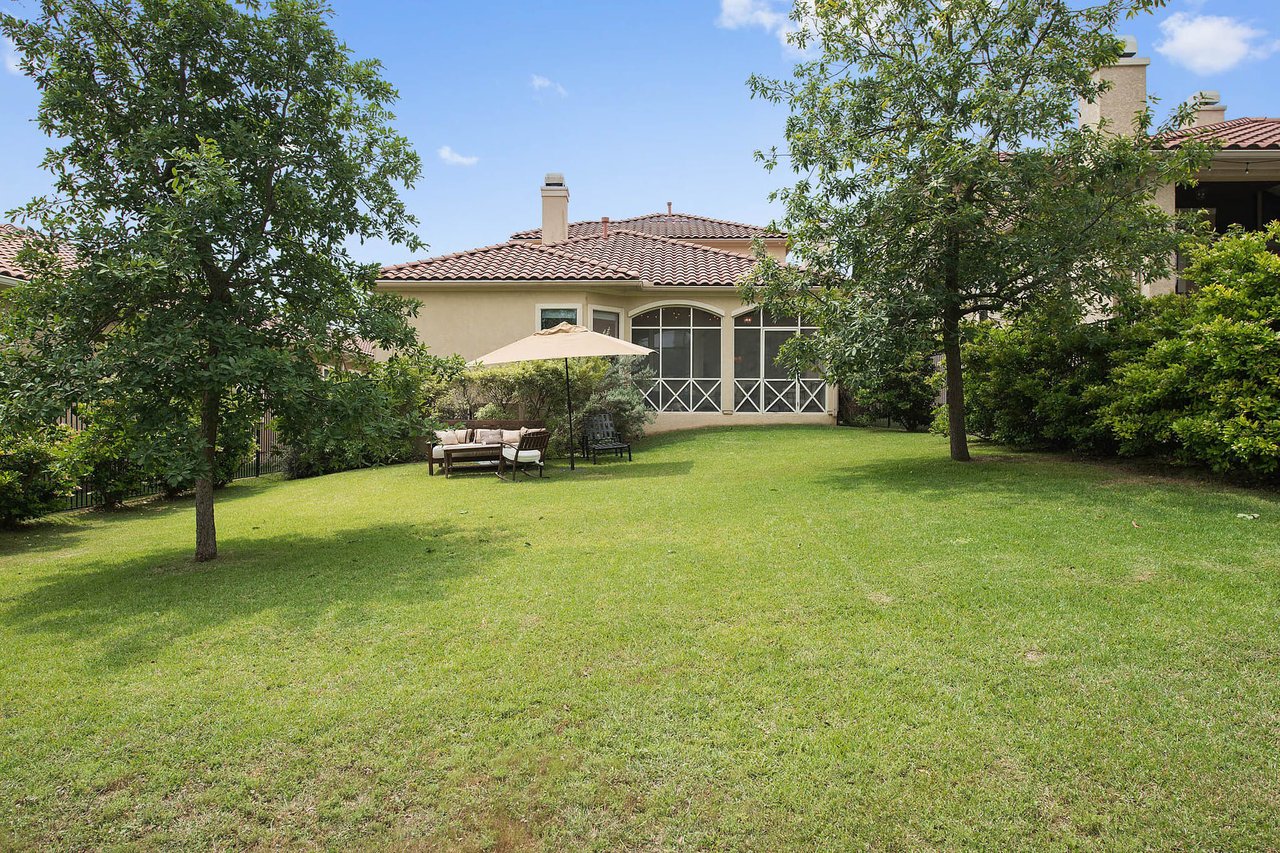 120 Desert Forest Ct