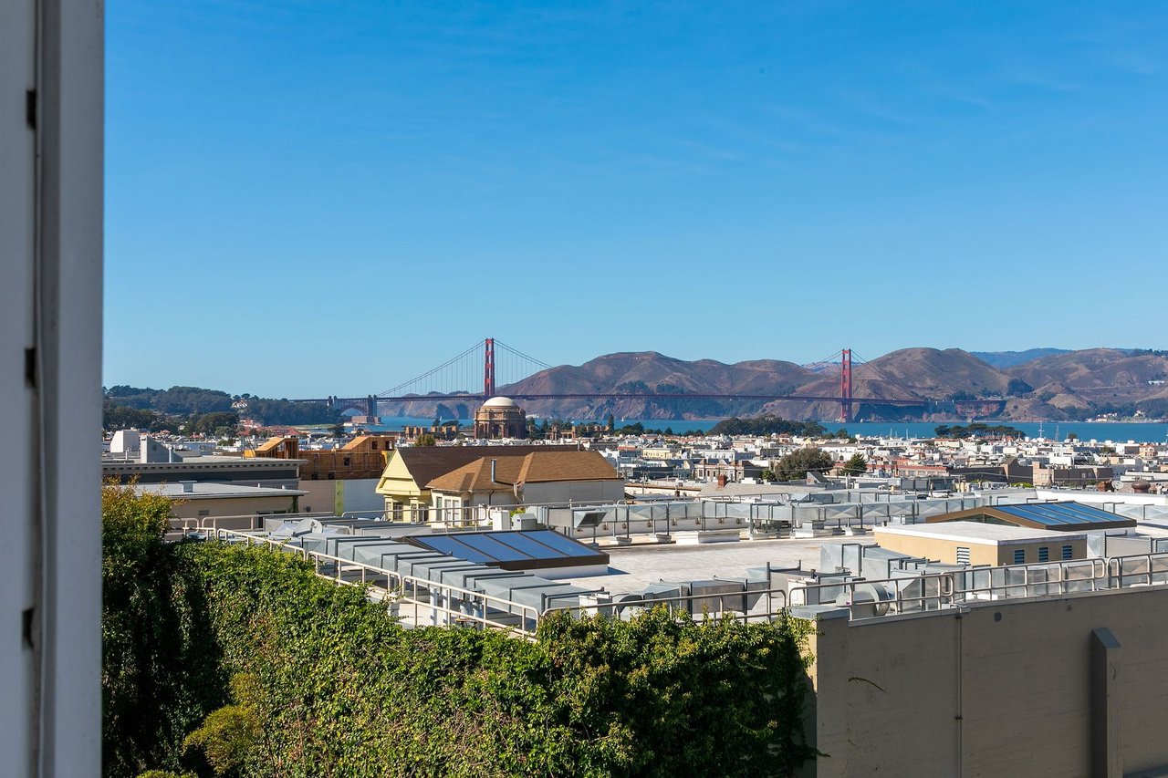 View Condo in Cow Hollow