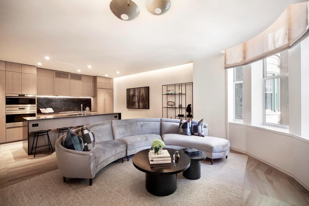  49 Chambers St, #14C