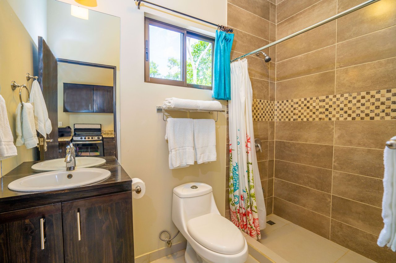  Affordable & Charming 1 bedroom Villa with Pool in gated community, immersed in the rainforest close to Quepos  