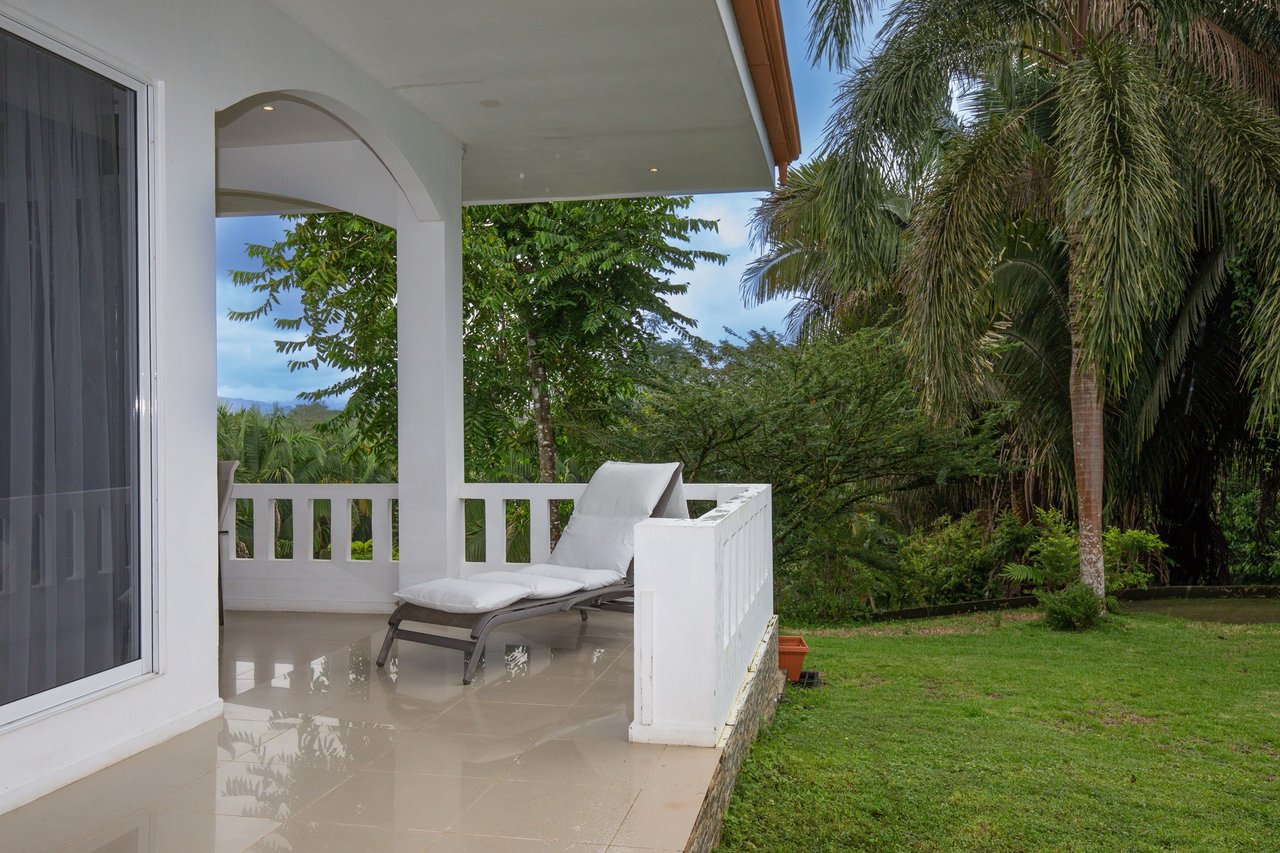 Ocean View Infinity Pool Home, Manuel Antonio, Puntarenas