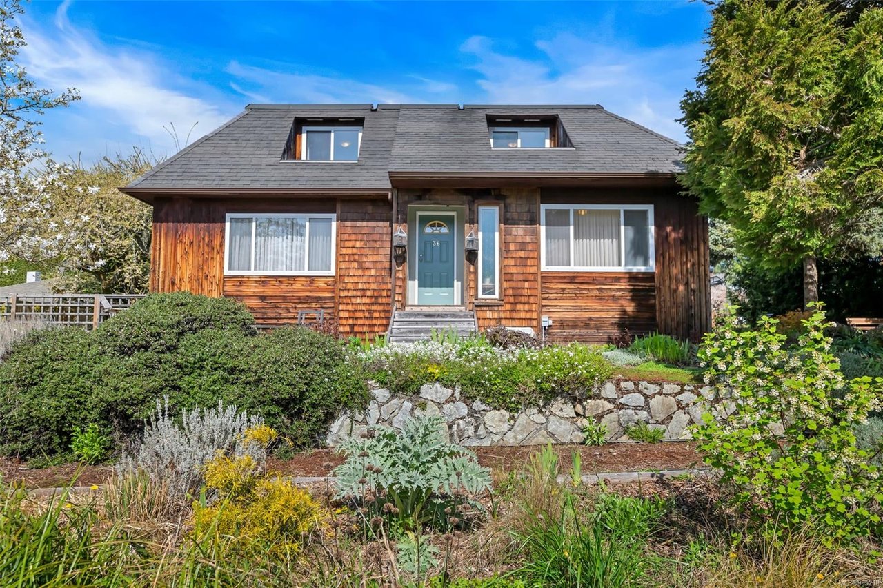 36 Tovey Cres, View Royal