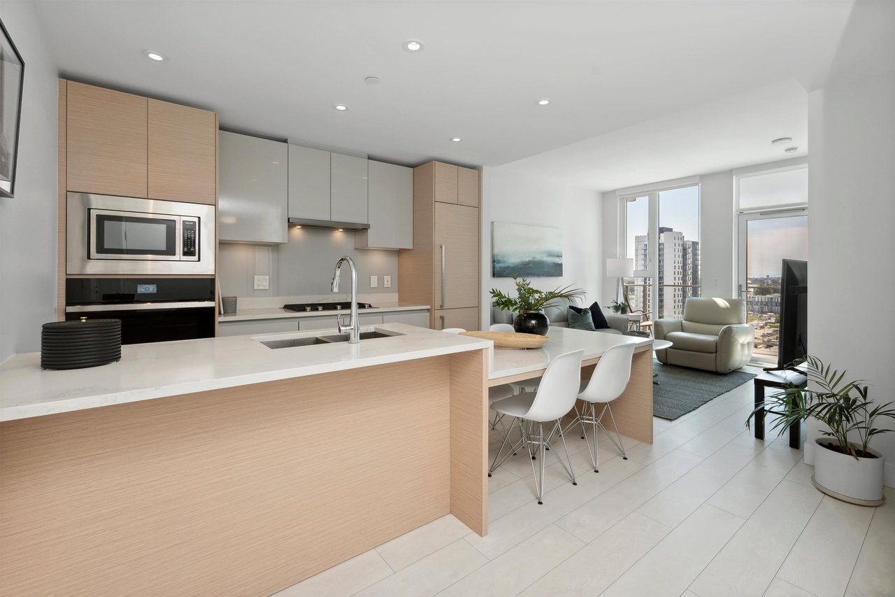 1708-3538 Sawmill Cres