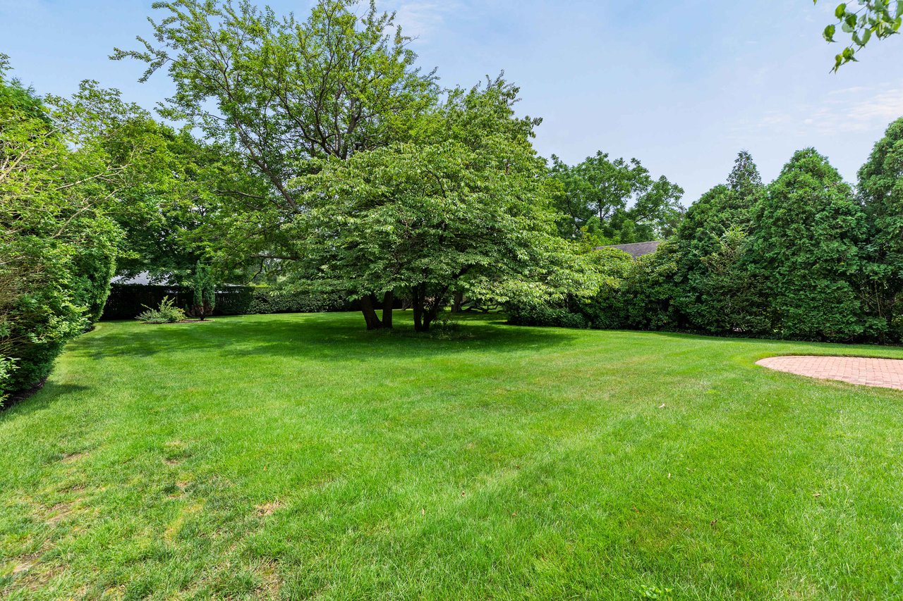 QUINTESSENTIAL BELLPORT HOME