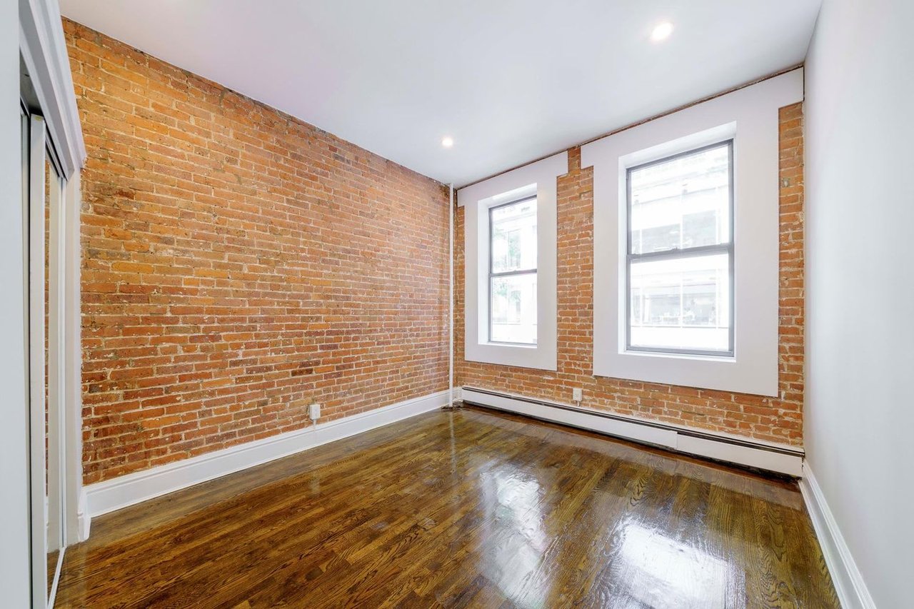 120 West 25th St, #2W