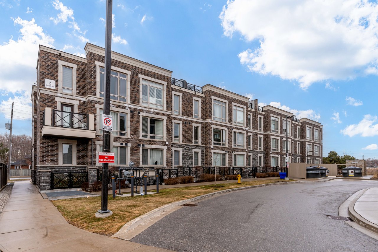 112-2 Dunsheath Way