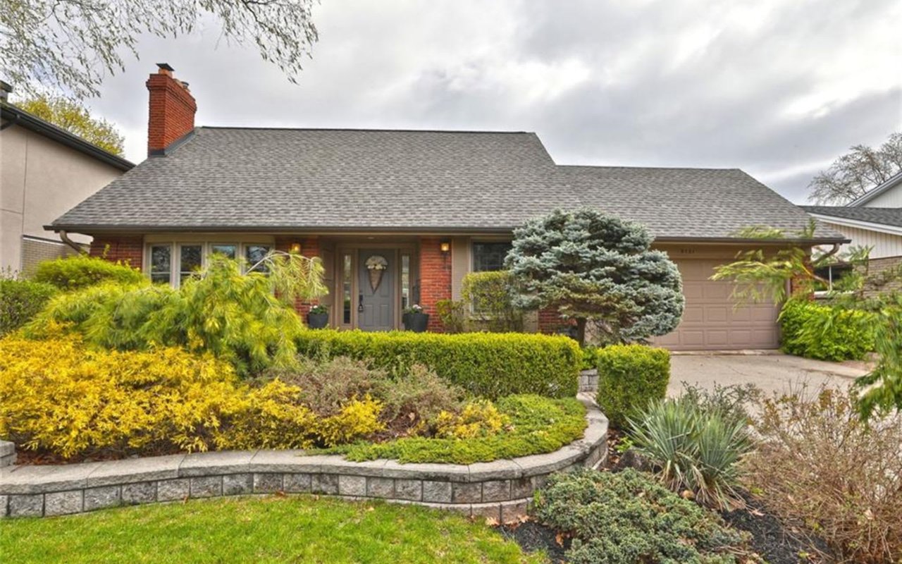 5131 Bayfield Cres