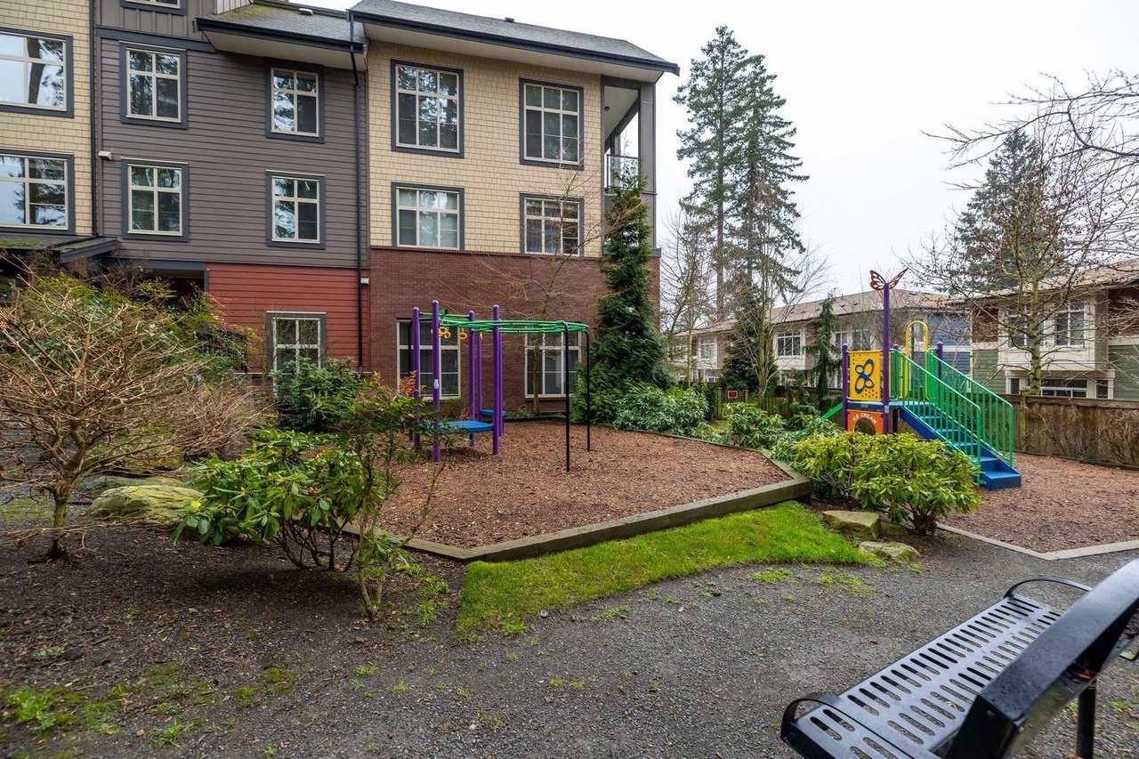 311-2855 156 St