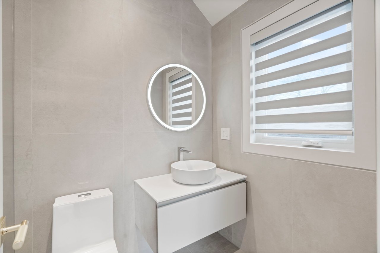 Exquisite Custom-Built Residence