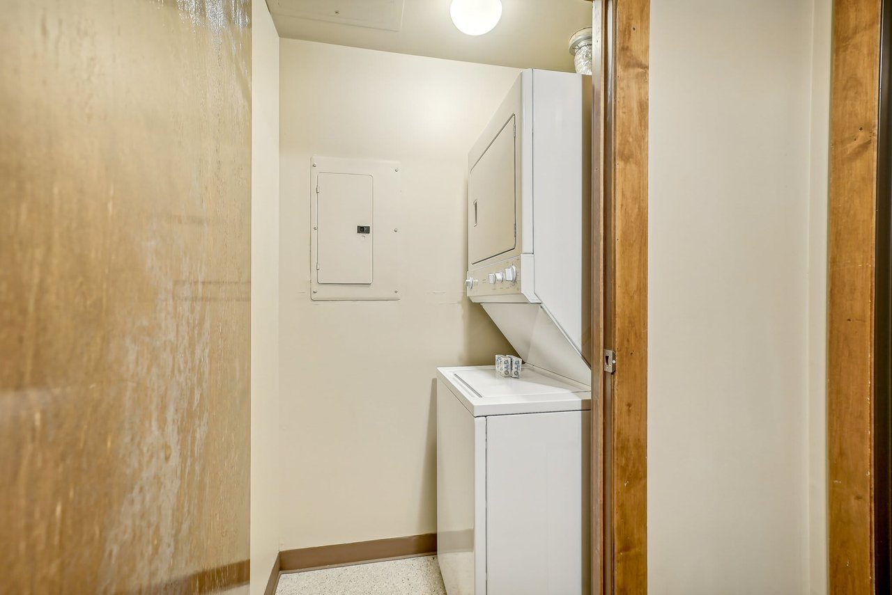 3720 Sundial Ct B517