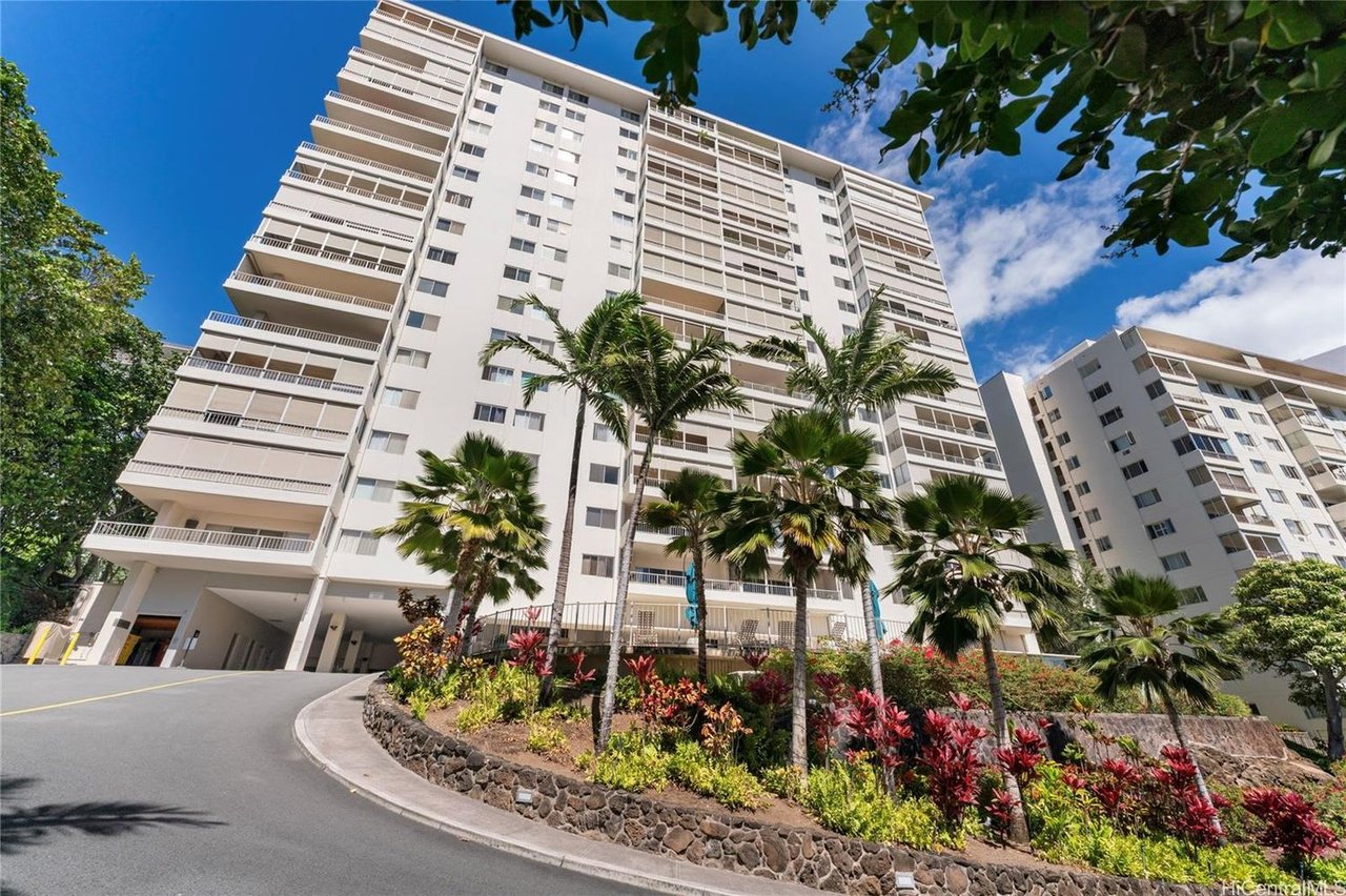 999 Wilder Ave, #102