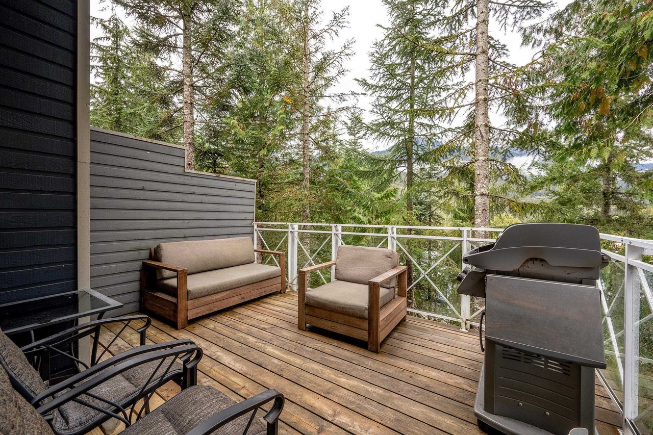 10-2211 Marmot Pl