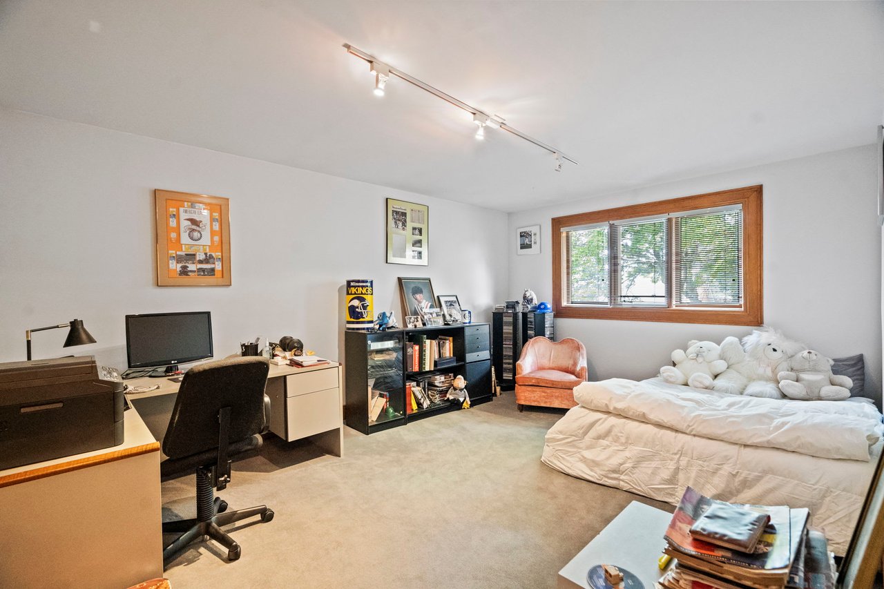 SOLD: Spacious and Superb Family Home