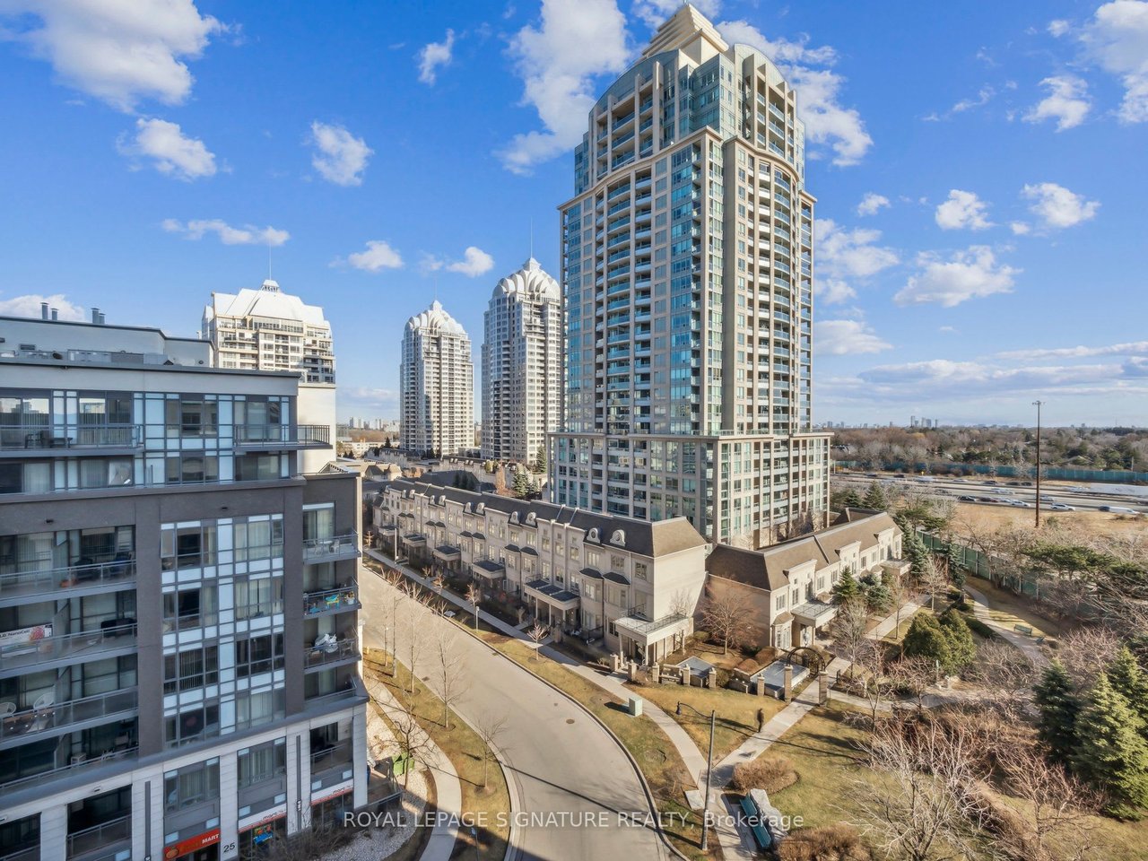 18 Kenaston Gdns 804