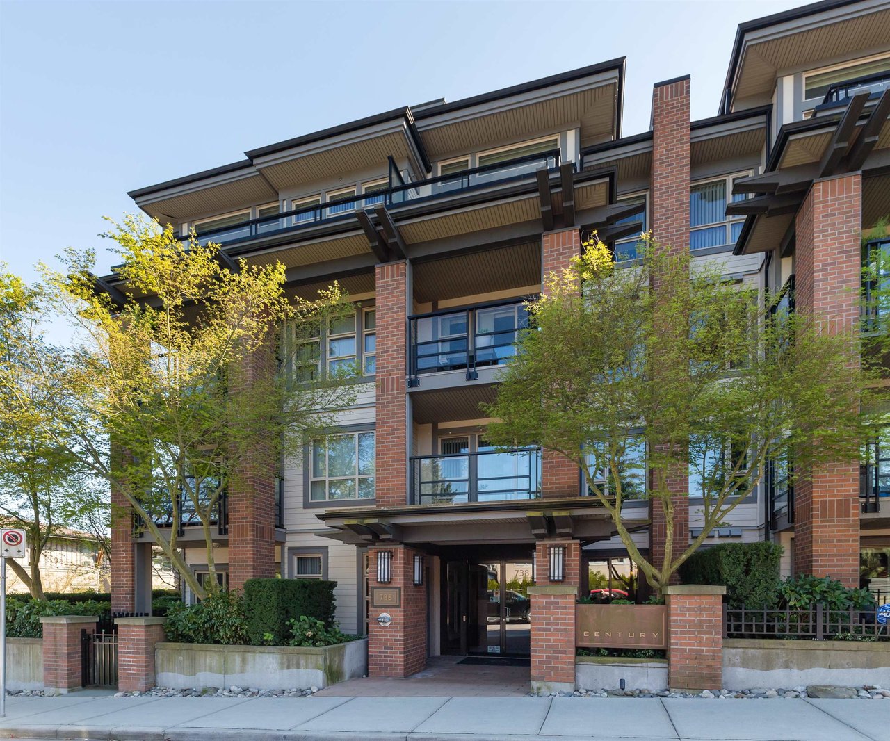 422-738 E 29th Avenue, Vancouver