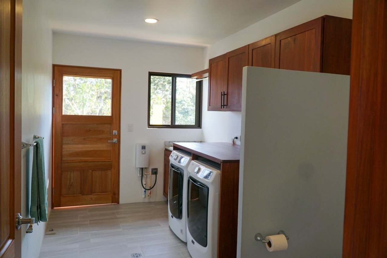 Modern Riverfront Acreage Home, Perez Zeledon, San Jose