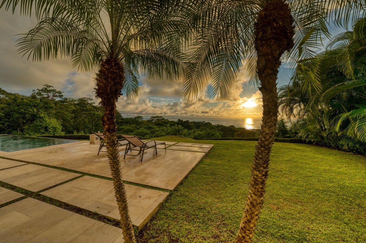 Gated Contemporary Sunset Estate, Dominical, Puntarenas